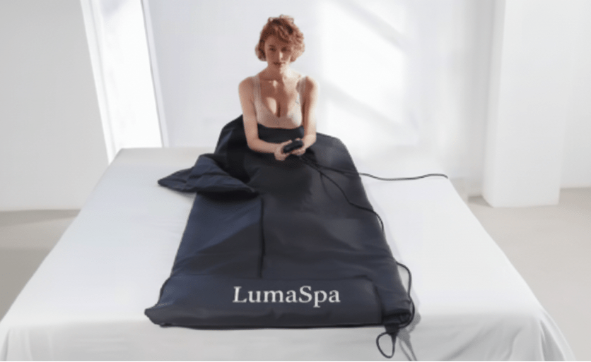Steam Sauna vs Infrared Blanket — Which Is Better for Recovery, Detox & Sleep in 2025? - LumaSpa